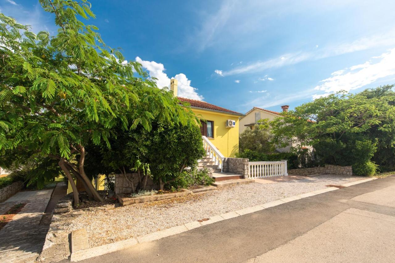 Apartment Drago *Cosy & Close To The Beach! كرك المظهر الخارجي الصورة